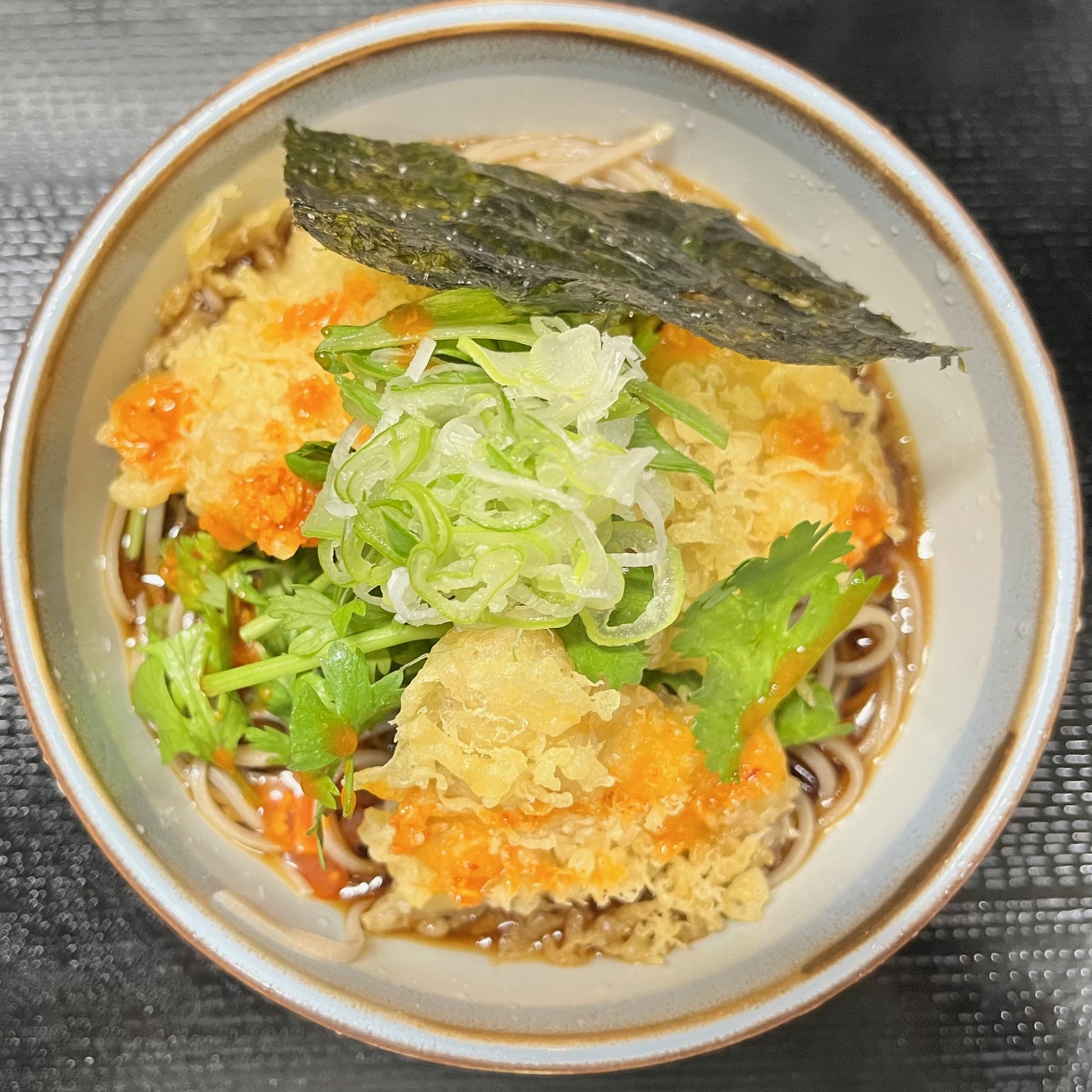 パクチー肉蕎麦